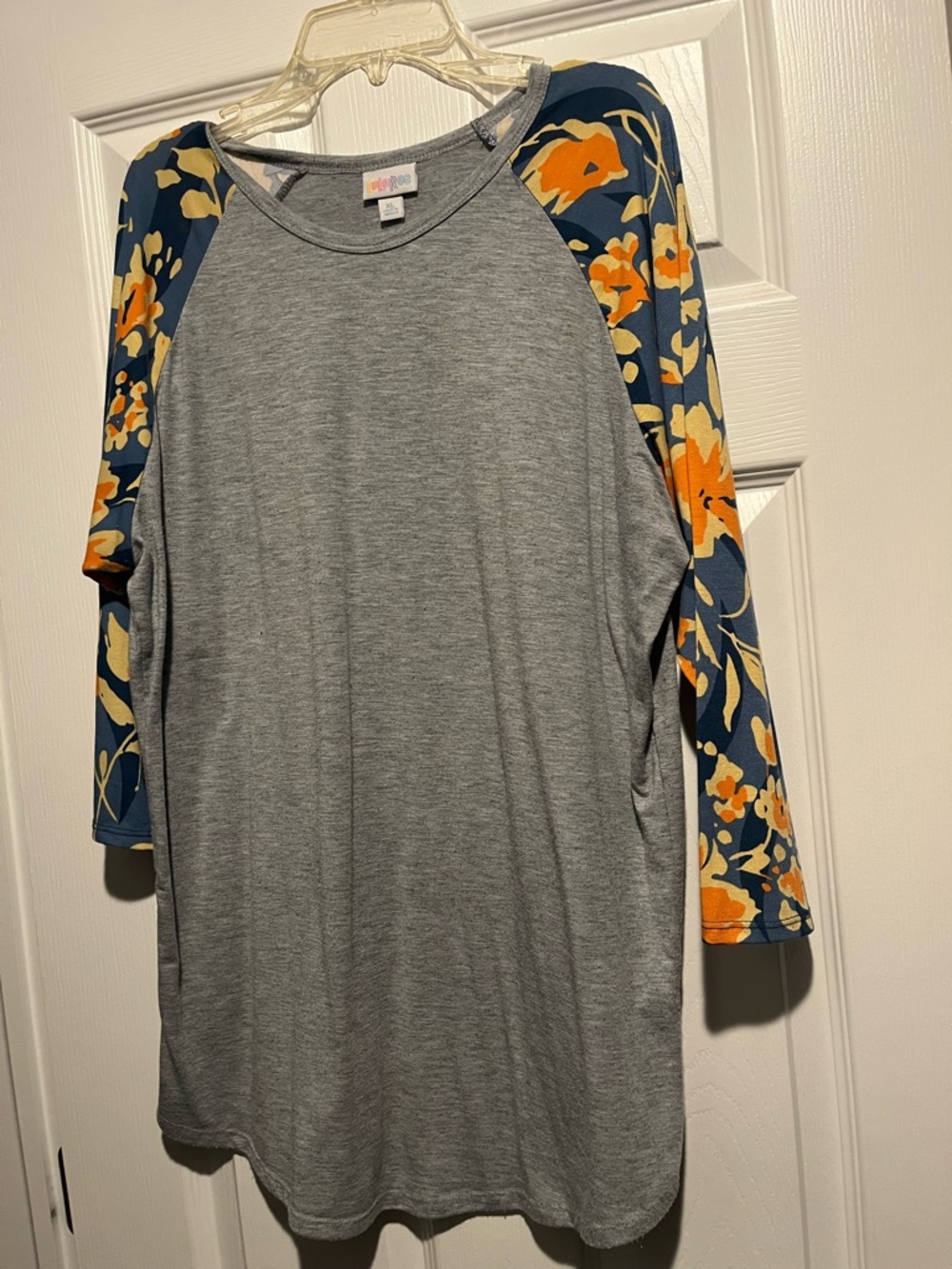 LuLaRoe Gray Tunic with Navy and Orange Floral Raglan Sleeves
